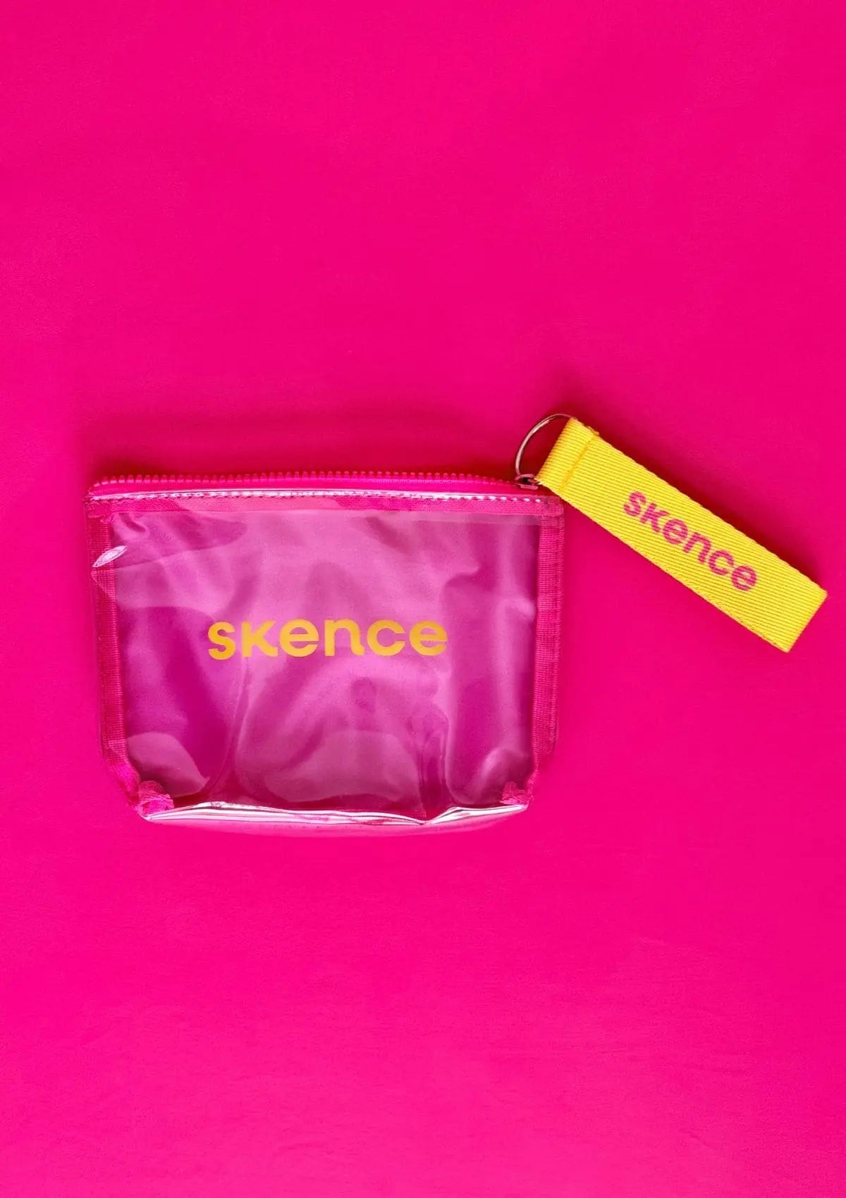 Necessaire